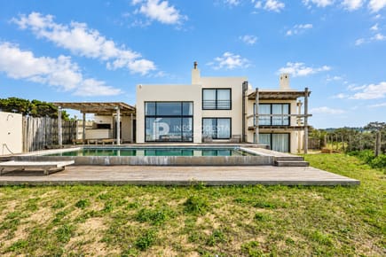 Casa en Venta de 4 dormitorios, Las Grutas Punta Ballena