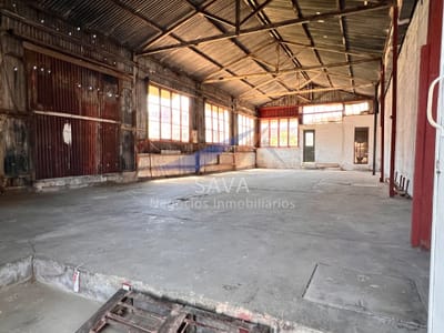 Alquiler Galpón / Deposito 122 M² en Maroñas! Excelente Ubicación