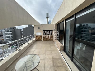 Venta Penthouse 3 Dormitorios 3 Baños con Garage. Tres Cruces, Montevideo