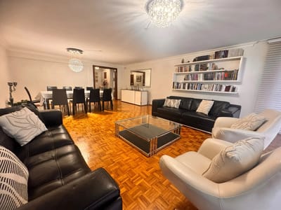 Venta de apartamento de 4 dormitorios en Pocitos