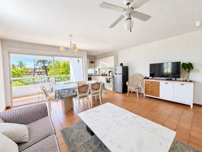 Apartamento en Venta-2 dormitorios-Roosevelt