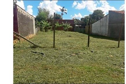 VENDO TERRENO EN CAPIATA EX RUTA 1 KM 20 ZONA MUNICIPALIDAD