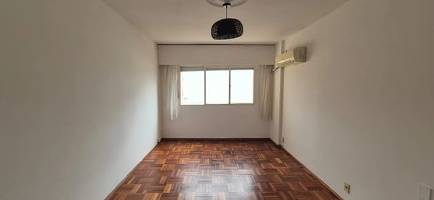 Alquiler de apartamento de 3 dormitorios en Centro