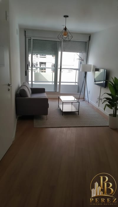 centro apartamento 1 dormitorio con balcon y amenities