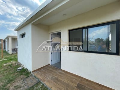 Alquiler Anual En Las Toscas Norte, Límite Con Atlántida 2 Dormitorios A Estrenar, Inmobiliaria Atlántida