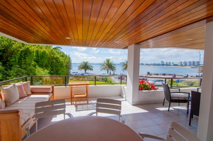 Venta apartamento 4 dormitorios y servicio Punta del Este Amarras del Sol