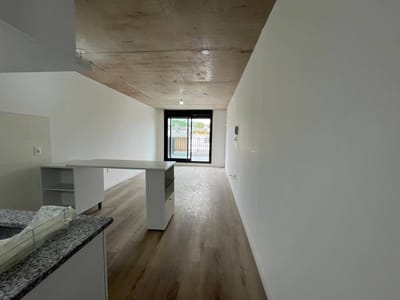VENTA MONOAMBIENTE, BALCÓN MÁS TERRAZA A ESTRENAR