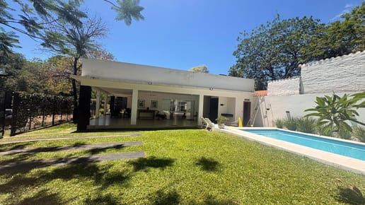ALQUILO: Exclusiva Casa en Samber, Lujo y Confort para tu Familia.