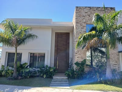 ¡Exclusivo Ingreso! Lujosa Residencia de 5 Dormitorios en Alquiler en el Prestigioso Aqua Village