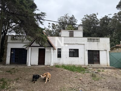 Casa para reciclar en Pinares - Parada 27 en venta