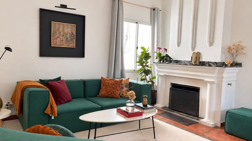 EXCELENTE PUNTO PROXIMO AL MAR Y AL MONTEVIDEO SHOPPING, ESTUFA A LEÑA, A/A G.COM. BAJOS!!! –