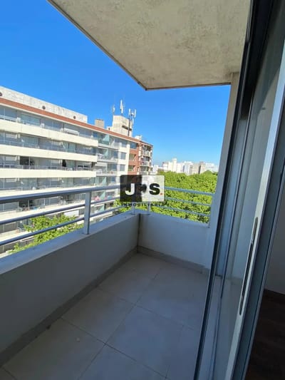 Alquilo Apartamento 3 dormitorios  Parque Batlle con cochera