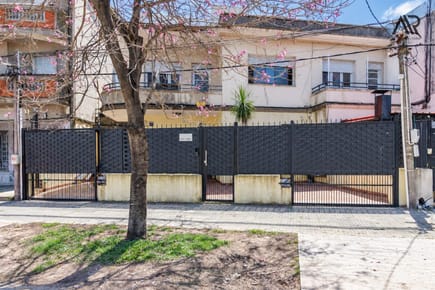 Casa en venta c/ cochera en Prado