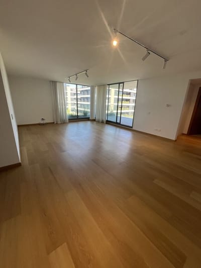 ALQUILER APARTAMENTO 3 SUITES CON PARRILLERO EN BARRIO PARQUES