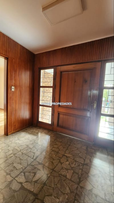 VENTA EXCELENTE CASA 4 DORMITORIOS SUITE FONDO GARAGES