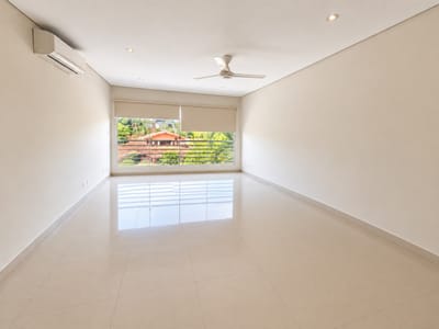 Alquilo Dúplex de 3 dormitorios en Mburukuja – 260 m²