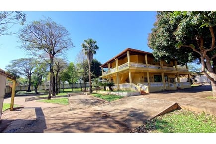 VENDO CENTRO LOGISTICO EN SAN LORENZO