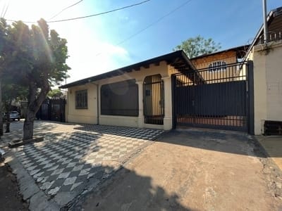 Vendo casa en sajonia.