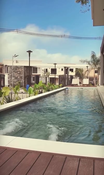 Duplex a estrenar en Barrio Cerrado En el Yacht Lambare Harbor
