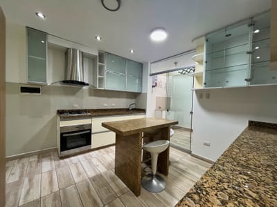 Departamento con 2 terrazas y Walk-in closet 