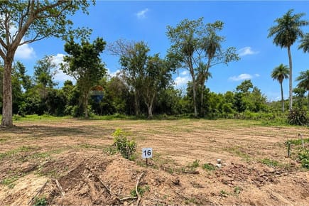 Lote 16 A Cuotas- Barrio Nautico - Aregua