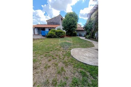 VENDO RESIDENCIA EN SAJONIA