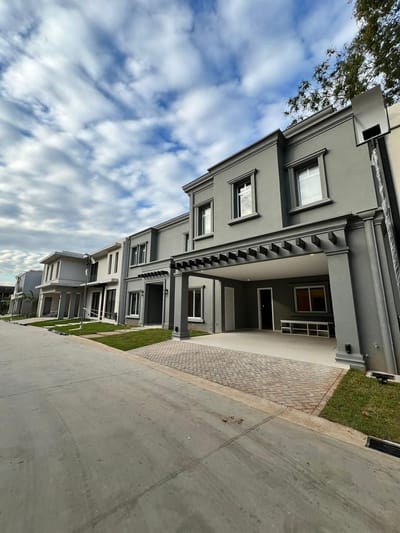 ALQUILER DE CASA A ESTRENAR EN VILLA AURELIA