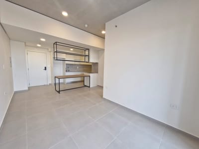 ALQUILER DE DEPARTAMENTO EN EDIFICIO ESPAÑA LAS MERCEDES