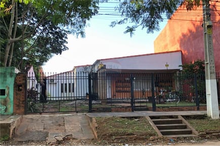 VENDO HERMOSA CASA EN SAN LORENZO BARRIO LUCERITO