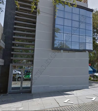 PIURA : EDIFICIO MODERNO EN ZONA EXCLUSIVA DE PIURA