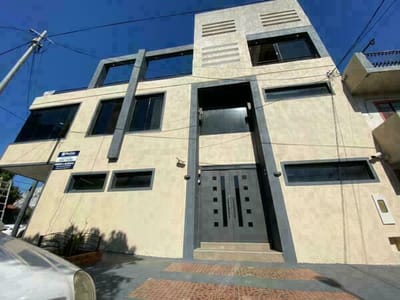 ALQUILO EDIFICIO PARA EMPRESA