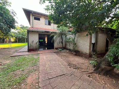 Vendo Hermosa Casa de 2 plantas en el Barrio San Jose _ San Lorenzo