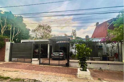 VENDO CASA EN PLANTA BAJA EN LAMBARE - BO PILAR