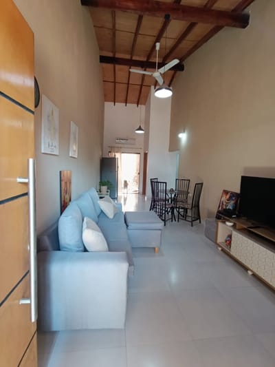 EN VENTA HERMOSA CASA EN VILLA ELISA 