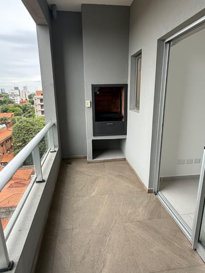 Alquiler departamento de 2 dormitorios sobre Molas López - Asunción
