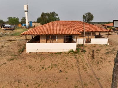 VENDO ESTANCIA UBICADO EN EL DEPARTAMENTO DE BOQUERÓN