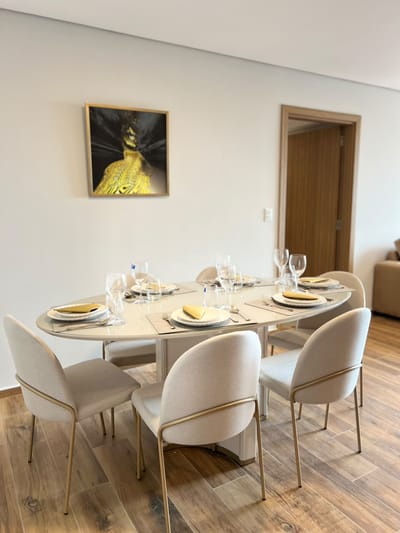 VENDO DEPARTAMENTO FULL AMOBLADO DE 2 DORMITORIOS SOBRE MOLAS LÓPEZ.