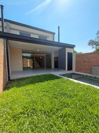 ALQUILO DUPLEX A ESTRENAR EN LUQUE ZONA PLAZA MADERO