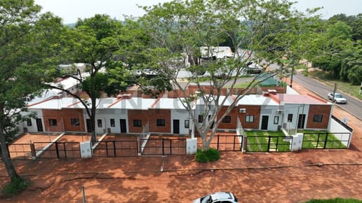 CASA EN VENTA EN MORADA AREGUA
