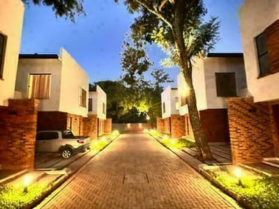 DUPLEX EN VENTA EN BARRIO CERRADO 