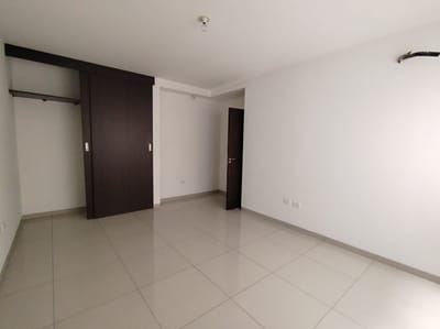 HERMOSO Y AMPLIO DEPARTAMENTO DE 2 DORMITORIO  Condominio Torres Ingavi