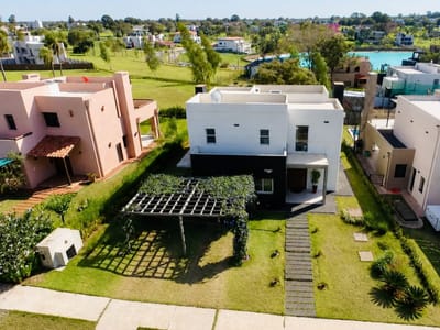 ALQUILER TEMPORAL O ANUAL CASA EN AQUA VILLAGE ALTOS