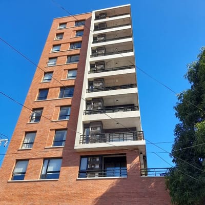 Alquilo Departamento de 2 dormitorios en suite