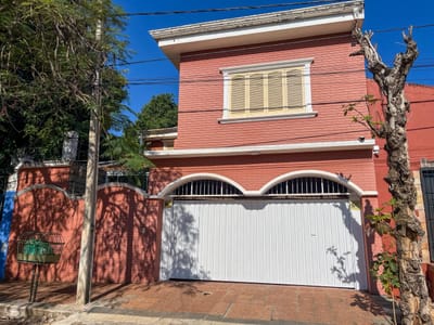 Hermosa casa en Barrio Obrero