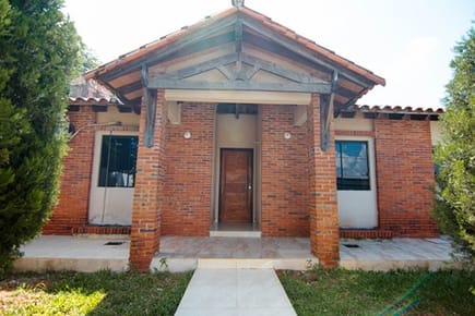 Hermosa Casa en venta en el barrio Nueva Aurora