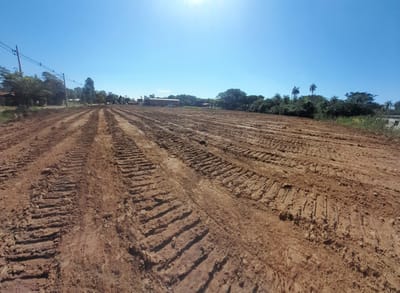 ¡EN ALQUILER! Amplio Terreno