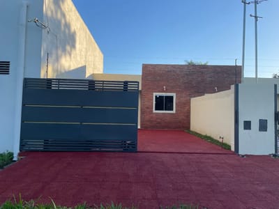 VENDO CHALET A 200 METROS DE RUTA LUQUE - LIMPIO
