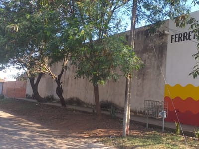 VENDO COMPLEJO COMERCIAL SOBRE RUTA 3 - 1429 m²
