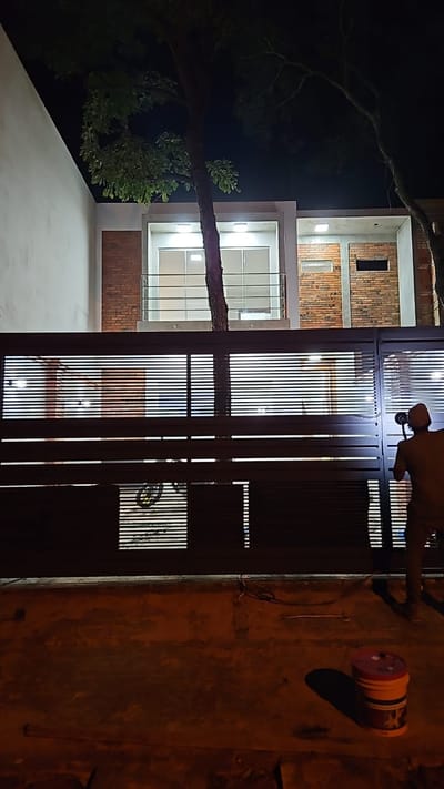 DUPLEX A ESTRENAR  EN LUQUE A 1KM DE LA MUNICIPALIDAD 