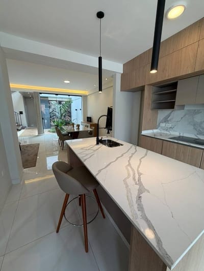 EN VENTA DÚPLEX PREMIUM – RESIDENCE SEVEN, LUQUE